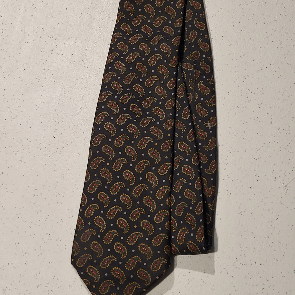 Hand Made in London, 100% Silk Paisley, Saville Row